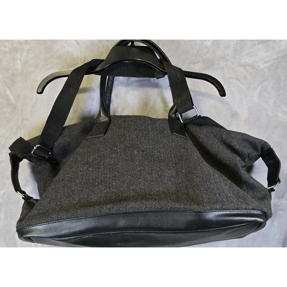 John Varvatos Gray Fabric Black Leather Trim Handles Duffle Bag - Fair